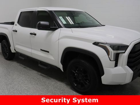 Used 2024 Toyota Tundra SR5 image 4