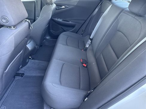 Used 2021 Chevrolet Malibu LS image 29