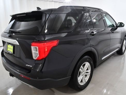 Used 2023 Ford Explorer XLT w/ Equipment Group 202A image 11