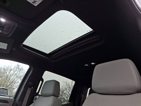 New 2026 GMC Sierra 1500 SLT w/ SLT Premium Plus Package image 10