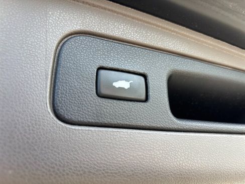 Used 2016 Honda Odyssey Touring image 19