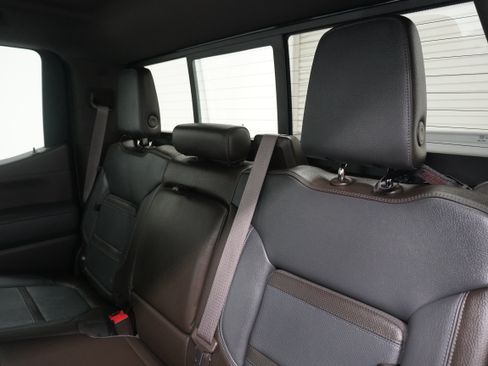 Used 2019 GMC Sierra 1500 Denali w/ Denali Ultimate Package AWD/4WD image 15
