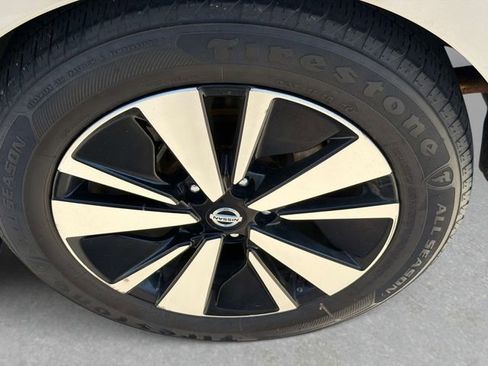 Used 2021 Nissan Altima 2.5 SV FWD image 11