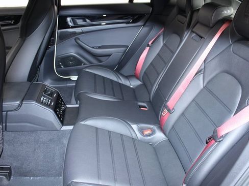 New 2025 Porsche Panamera 4 image 24