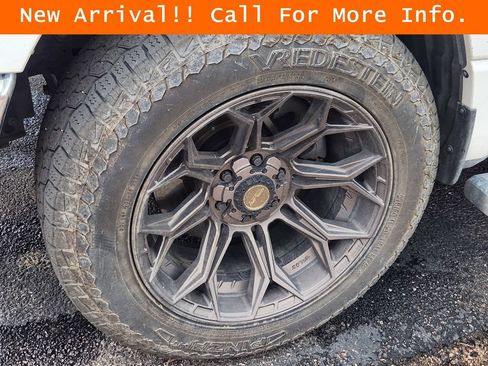 Used 2019 RAM 1500 Big Horn AWD/4WD image 10