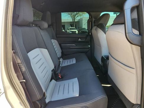 Used 2024 Toyota Tacoma TRD Sport AWD/4WD image 18