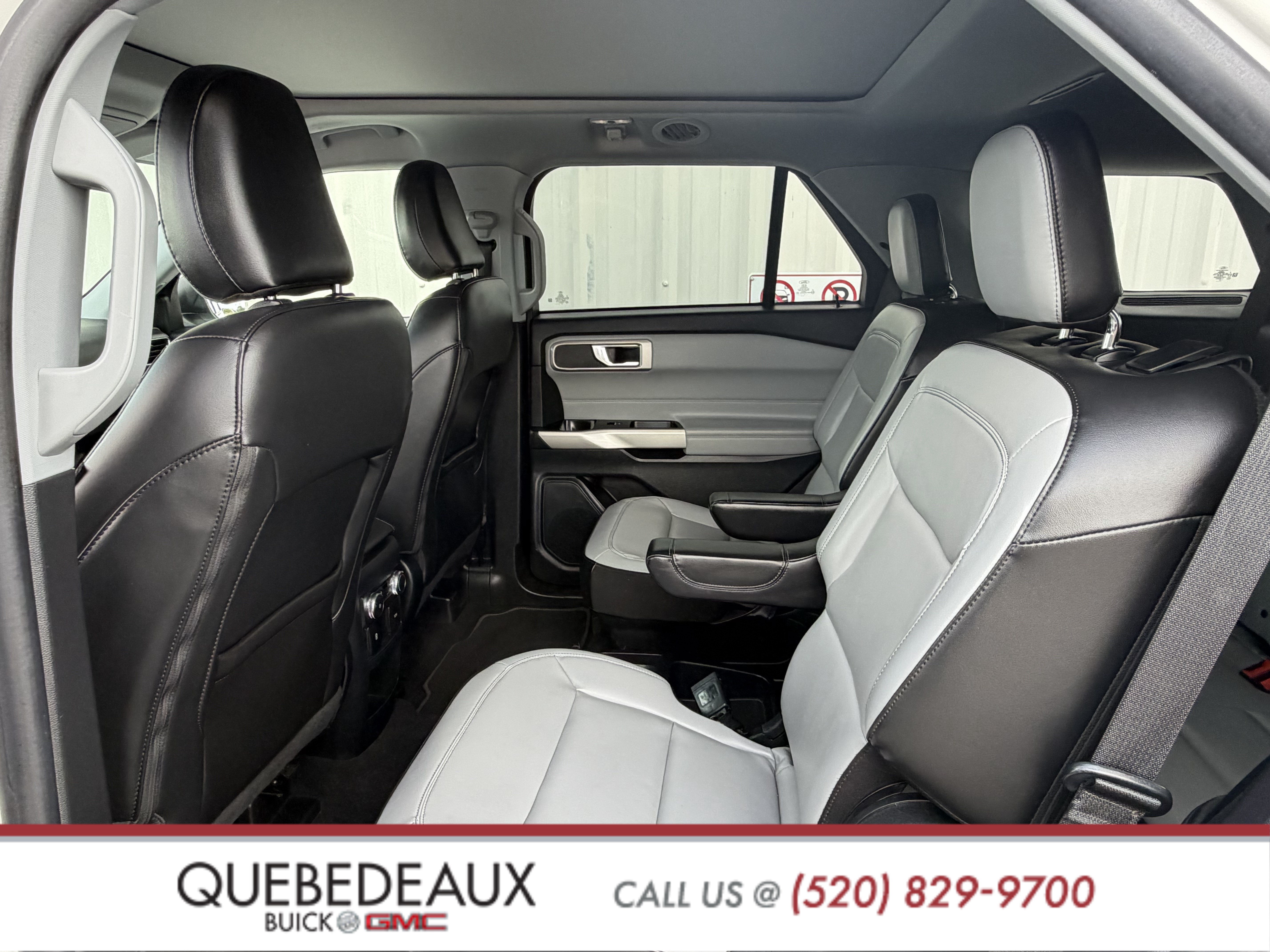 Used 2021 Ford Explorer XLT w/ Equipment Group 202A AWD/4WD image 12
