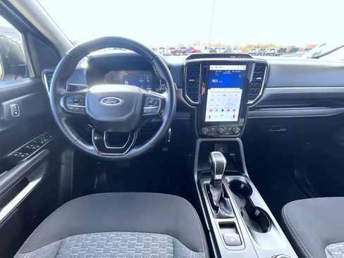 Used 2024 Ford Ranger XLT w/ Trailer Tow Package image 12