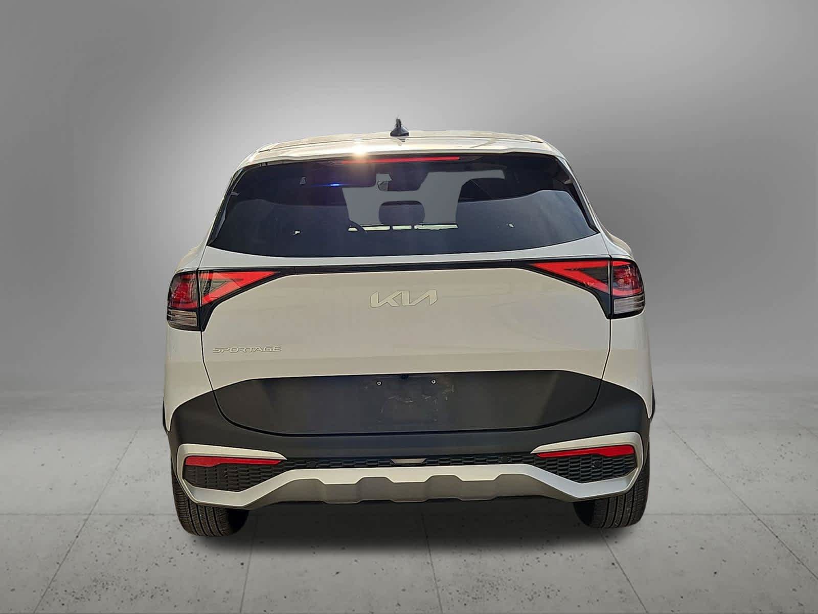 Certified 2025 Kia Sportage EX FWD image 5