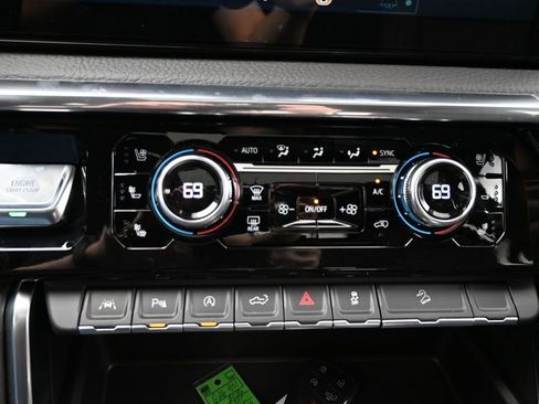 New 2026 GMC Sierra 1500 Denali w/ Denali Reserve Package image 15