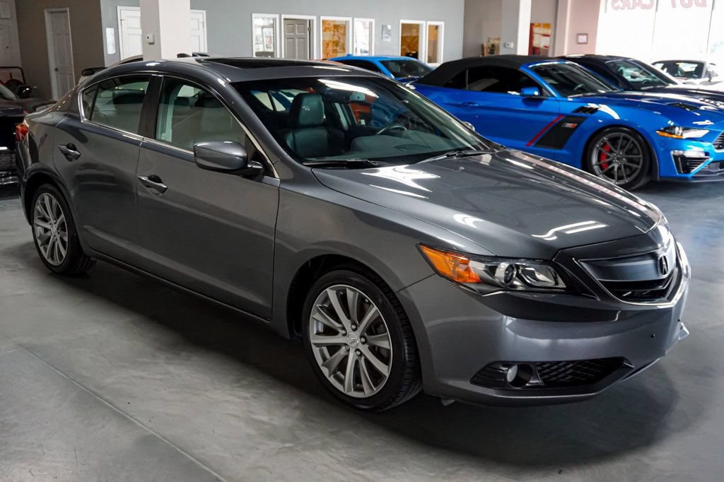 Used 2014 Acura ILX w/ Premium Package FWD image 4