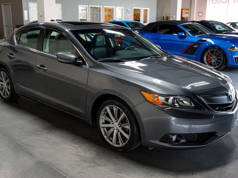 Used 2014 Acura ILX w/ Premium Package image 4