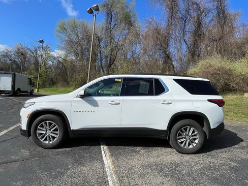 Certified 2023 Chevrolet Traverse LT w/ LPO, Floor Liner Package AWD/4WD image 6