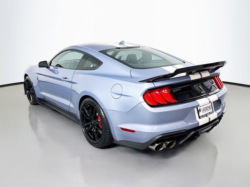 Used 2022 Ford Mustang Shelby GT500 RWD image 13