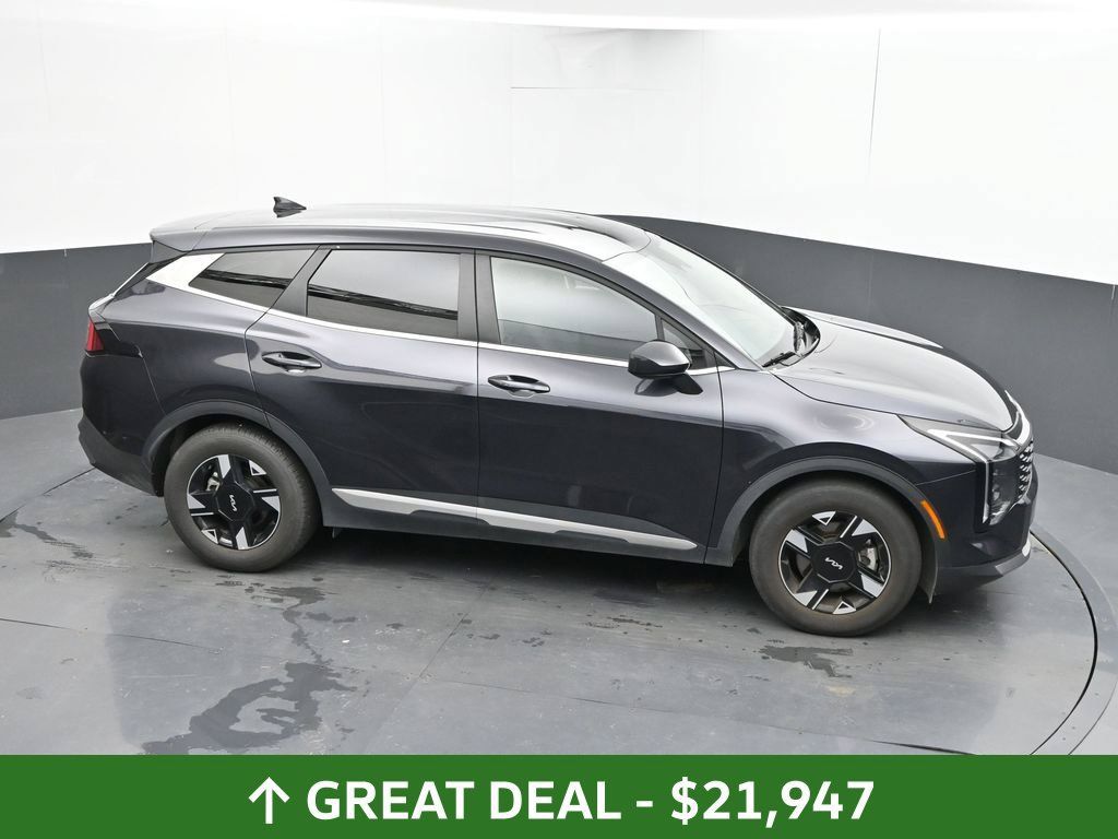 Used 2026 Kia Sportage LX FWD image 17