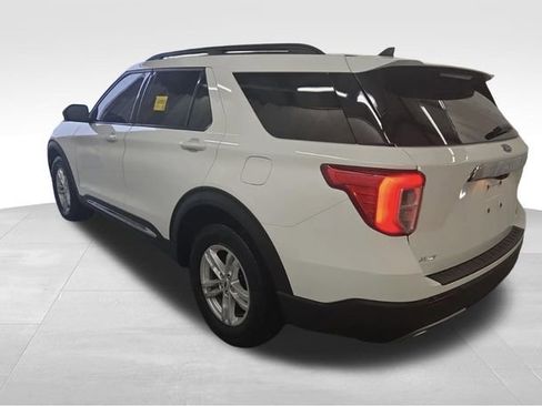Used 2023 Ford Explorer XLT w/ Equipment Group 202A image 15