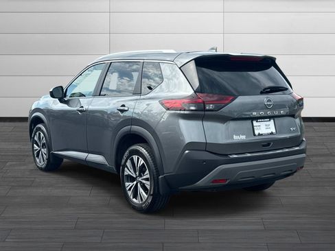 Used 2023 Nissan Rogue SV w/ SV Premium B Package FWD image 7