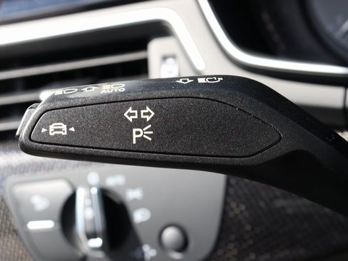 Used 2023 Audi S5 Premium image 35