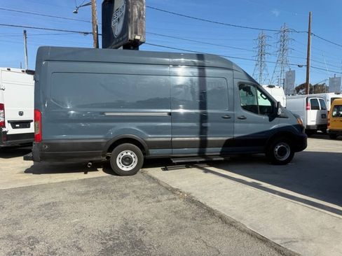 Used 2020 Ford Transit 250 148 High Roof Extended RWD image 6