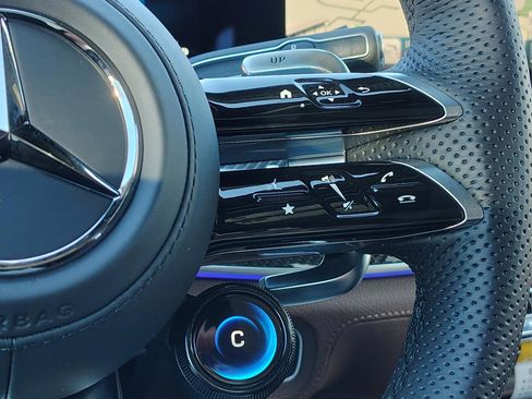 New 2026 Mercedes-Benz GLE 53 AMG 4MATIC image 31