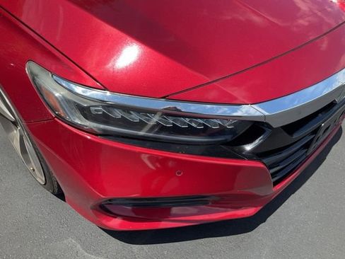 Used 2018 Honda Accord Touring image 3