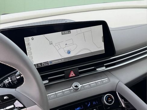 New 2026 Hyundai Elantra Sport FWD image 28