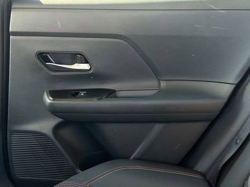 New 2026 Nissan Kicks SR w/ Cold Weather Package AWD/4WD image 14