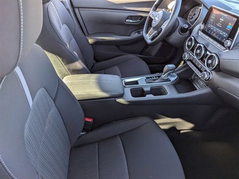 New 2025 Nissan Sentra SV w/ Trunk Package image 27