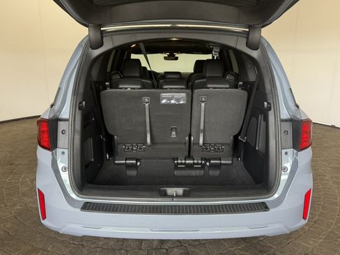 Used 2025 Honda Odyssey Sport-L image 7