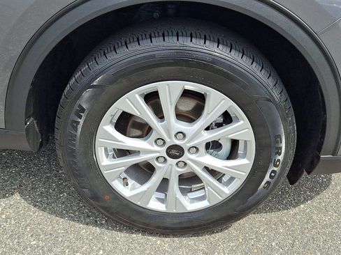Used 2025 Ford Escape Active AWD/4WD image 8