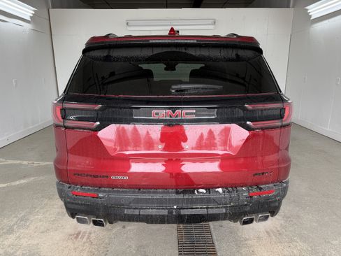 New 2025 GMC Acadia AT4 w/ Luxury Package AWD/4WD image 5