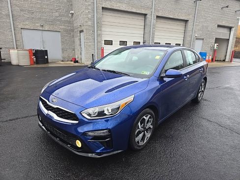 Used 2021 Kia Forte LXS image 3