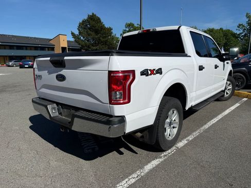 Used 2015 Ford F150 XLT w/ Equipment Group 301A Mid AWD/4WD image 3