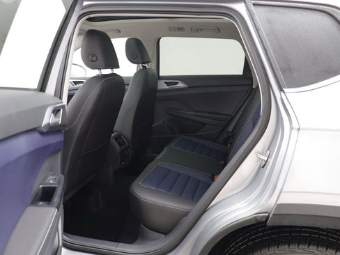 New 2026 Volkswagen Taos SEL image 14