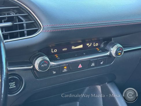 Used 2023 MAZDA MAZDA3 s image 23