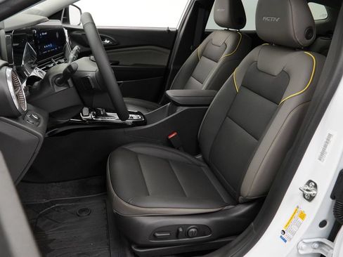 New 2026 Chevrolet Trax ACTIV w/ Driver Confidence Package FWD image 6