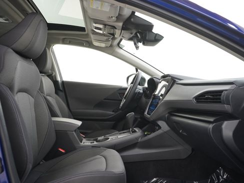 Used 2024 Subaru Crosstrek 2.0i Premium AWD/4WD image 11