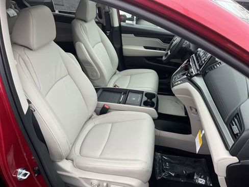New 2026 Honda Odyssey EX-L image 28