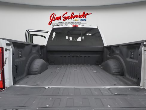 Used 2026 Ford F250 Platinum AWD/4WD image 39