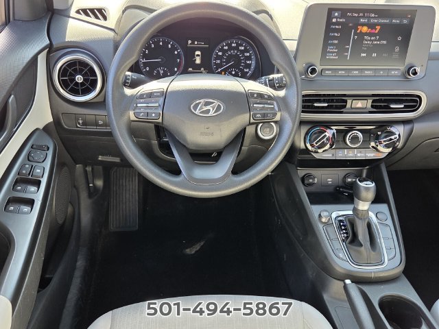 Used 2023 Hyundai Kona SEL FWD image 11