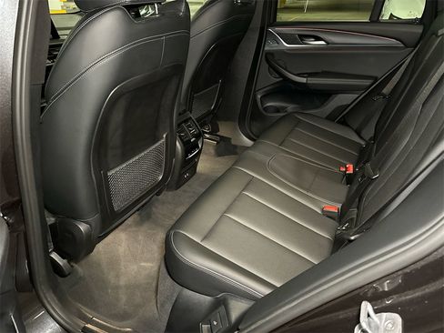 Used 2024 BMW X3 xDrive30i w/ Convenience Package image 16