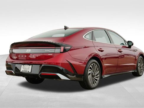 Certified 2025 Hyundai Sonata SEL image 8