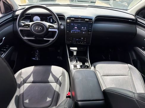 Used 2022 Hyundai Tucson SEL w/ Convenience + Premium Package FWD image 18