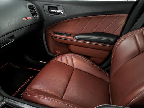 Used 2018 Dodge Charger SRT Hellcat w/ Harman/Kardon Audio Group image 39