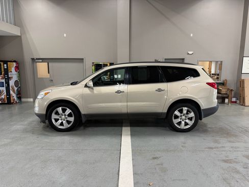 Used 2012 Chevrolet Traverse LT w/ All-Star Edition AWD/4WD image 1
