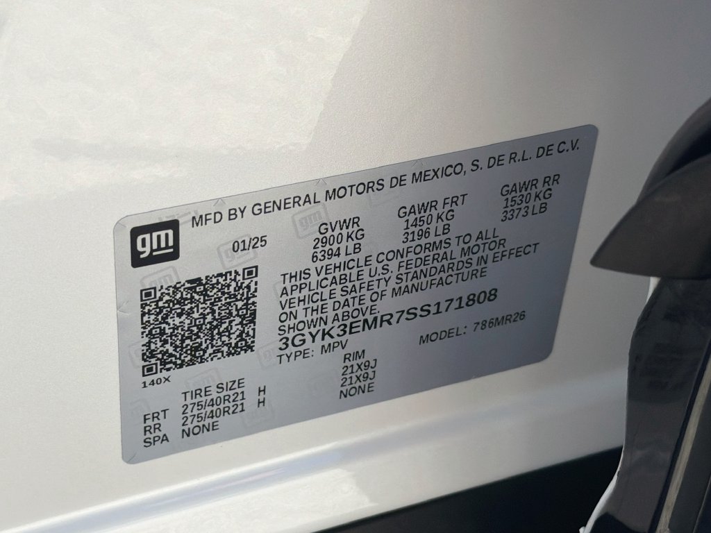 Certified 2025 Cadillac Optiq Sport 1 w/ LPO, ONYX Package AWD/4WD image 42
