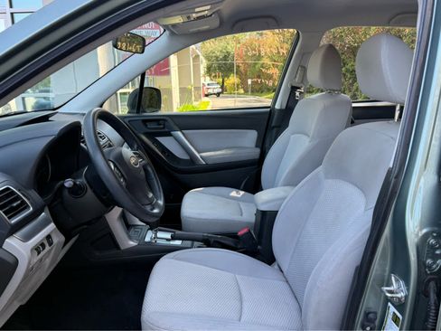 Used 2016 Subaru Forester 2.5i w/ Alloy Wheel Package AWD/4WD image 3
