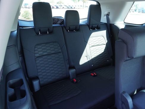 New 2025 Nissan Pathfinder SV image 10