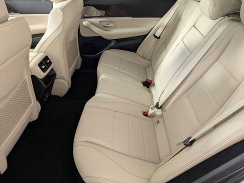 New 2026 Mercedes-Benz GLE 450 4MATIC image 12