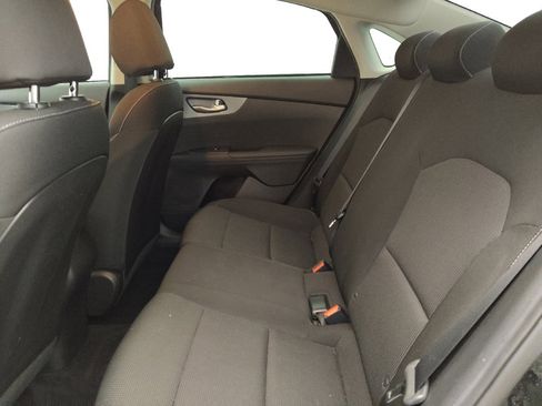 Used 2021 Kia Forte Sedan image 18